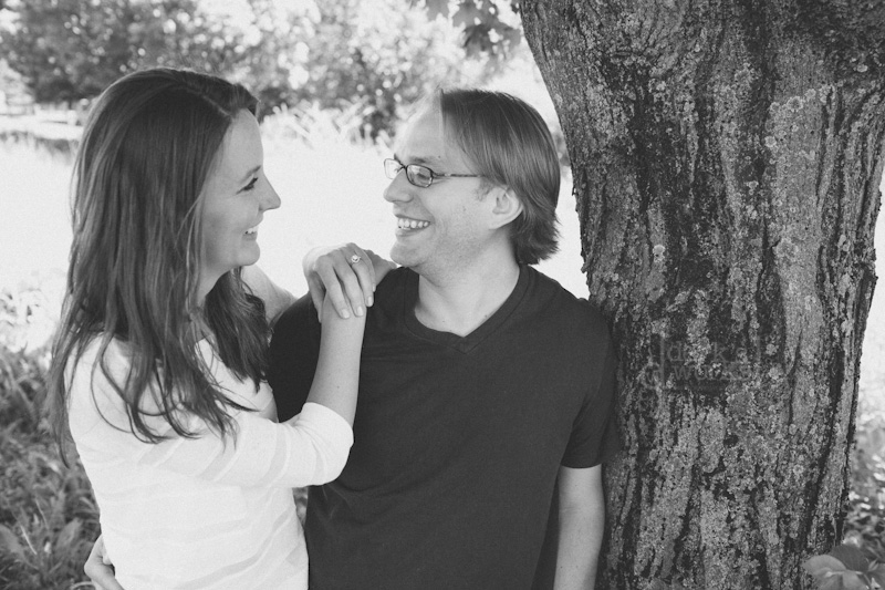 Columbus Engagement Photography-DERKSWORKS05112012-012