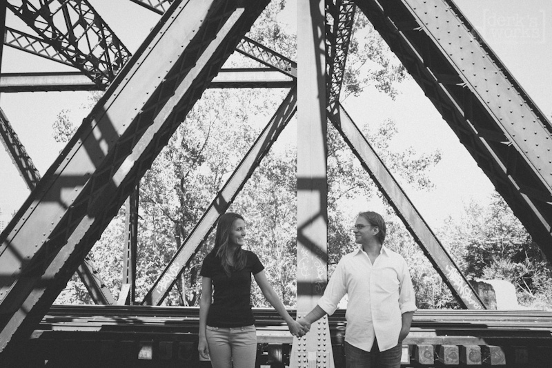 Columbus Engagement Photography-DERKSWORKS05112012-018