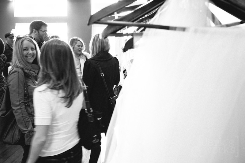 ColumbusWeddingPhotography-WHITEDRESSCO20130412-014